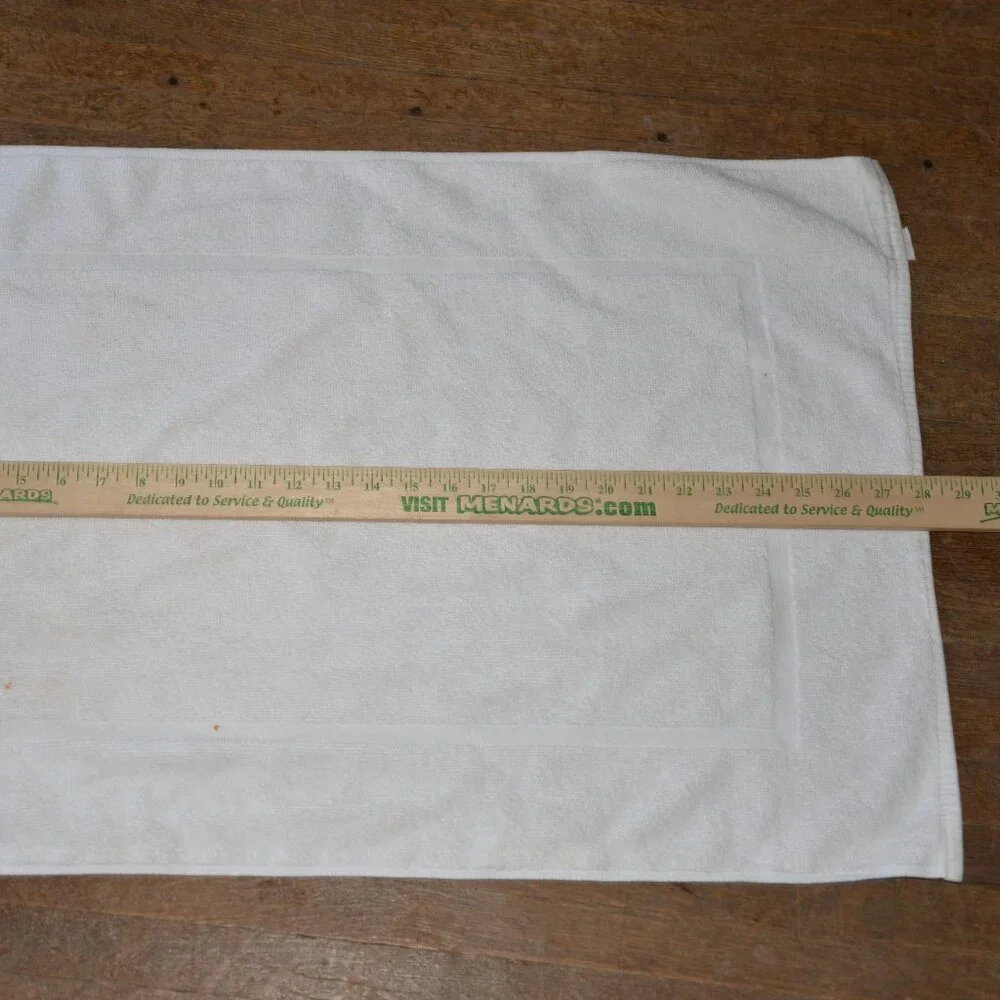 vintage Leshner white cotton blend bathroom bath rug hotel mat rectangular